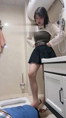 【茜茜】厕奴的卑微伺候 bf18674