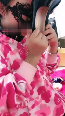 【洪兴十三妹】母畜-被两素人闺蜜玩弄【双视角版】 bf18639