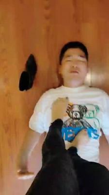 【辣妹】脏臭靴子辱狗 bf18621