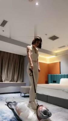 【简一】御姐员工出差玩上司 bf18237