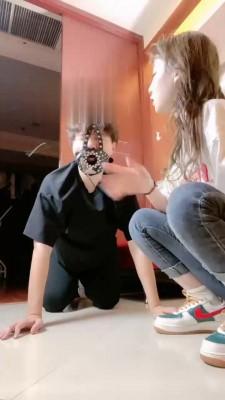 【领主老大】御姐教训抖M奶狗 bf18241