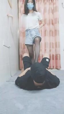 【灵竹】踩脸/踩踏/深喉 bf18218