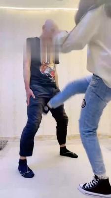 【冷凝大大】帆布鞋全体重踩踏 bf18171