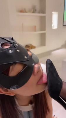 【橘子没熟】对闺蜜的犬化训练 bf18152