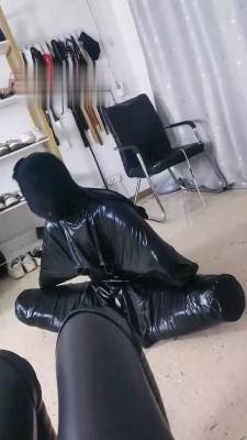 【雪儿】长靴高跟全体重踩踏 bf18560