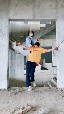 【美离子】户外工地重度虐绿帽 bf18408