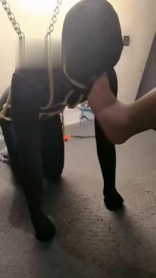 【姑姑】刑房捆绑暗黑囚禁 bf18335