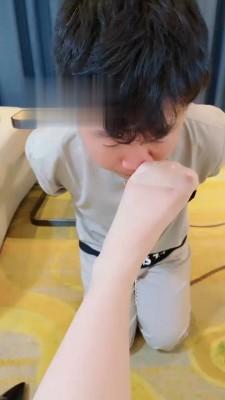 【雪琪琪】偷看邻居女领导的下场 bf18322