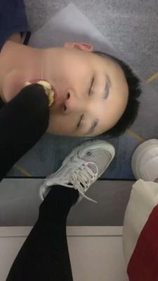 【白茶】小白鞋过膝袜蹂躏狗 bf18065