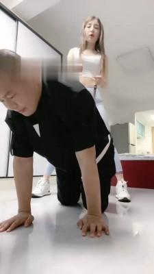 【领主老大】口水喂食专场 bf18056