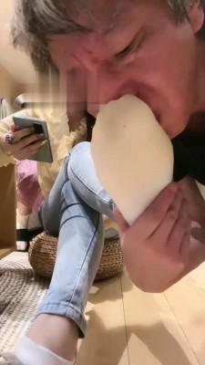 【一嬛女王】当着素人的面羞辱老狗 bf18029