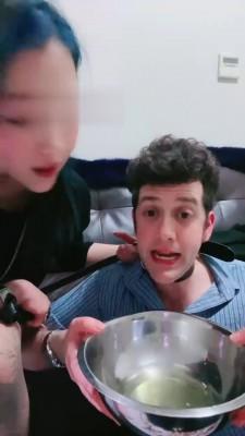 【简公主】边聊天边调澳洲狗 JS22083102