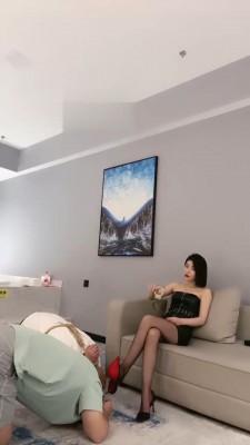 【简一】网红模特羞辱贱废物 bf17959