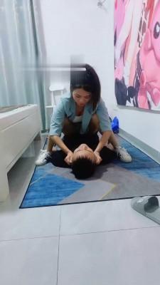 【婷婷】贝壳头原味肉丝羞辱 bf17881