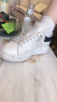 【维因】强迫狗舔泥巴脏鞋底 bf17869