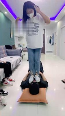 【精神小妹】推荐-学生素人群调贱货 bf17794