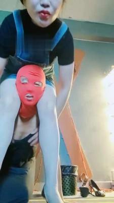 【东营天香百合】清晨虐待圈养奴 bf17717