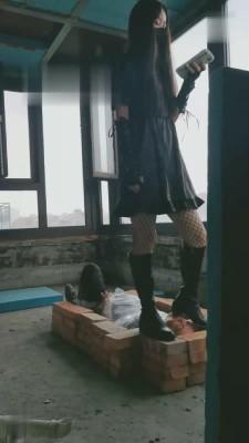 【猫神大人】户外工地长靴全体重踩【双视角版】 bf17641