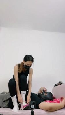 【婧児小主】运动鞋白袜全体重踩 bf17682