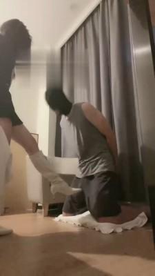 【悠悠大魔王】御姐范-提档200下+舔脚口水耳光 bf17680