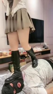 【晚晚】学生S长靴白棉袜辱哥哥 bf17679