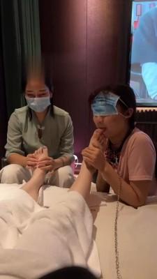 【橘子没熟】母狗沐足店伺候我 bf17553