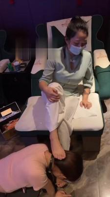 【橘子没熟】母狗沐足店伺候我 bf17553