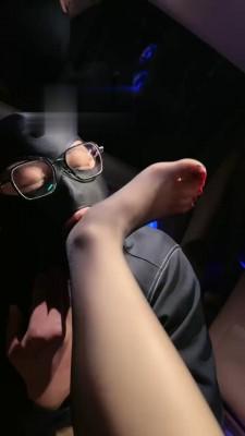 【简一】车内高跟黑丝恋足调 bf17556