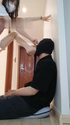 【丫丫啊】御姐小姐姐捆绑哥哥虐打 bf17535