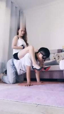 【浮华】老师教训下贱狗学生 bf17469