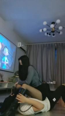 【猫神大人】长靴黑丝御姐暴力鞭打 bf17482