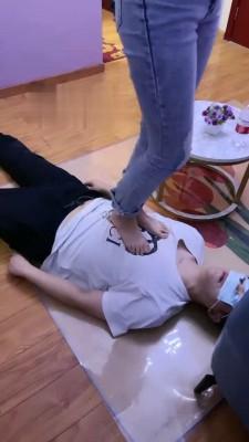 【奈奈生】被运动女神学姐欺负【上】 bf17432