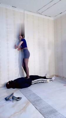 【冷凝大人】让闺蜜体验sm的感觉 bf17394