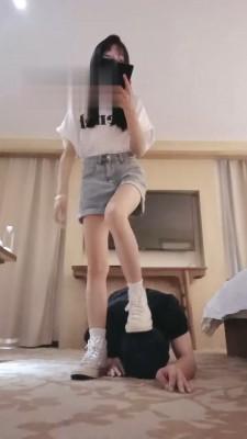 【十言】00后S帆布鞋白袜羞辱场 bf17390