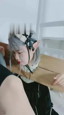 【美离子】枷锁囚禁女奴/吃原味袜子发骚 bf17399