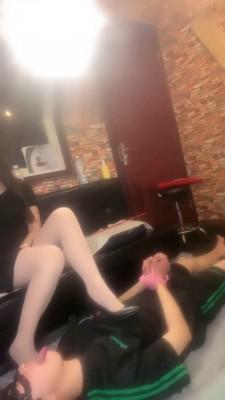 【芸熙】御姐捆绑强制奶狗舔脚 JS220817