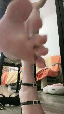 【月影儿】不听话就关进狗笼里虐 bf17378