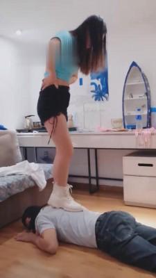 【冷欣情侣】情侣主合力羞辱追求者 bf15542