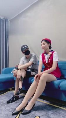 【芋圆】空姐把乘客当狗虐 bf15489