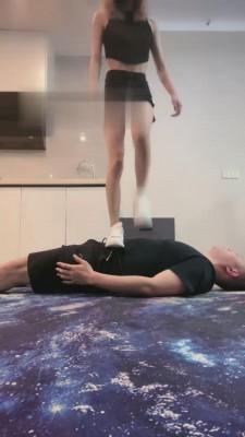 【樱木花椒】小白鞋全体重踩踏 bf15545