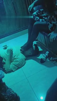 【重庆男神】暗访ktv成功开发公主【上】 bf15479