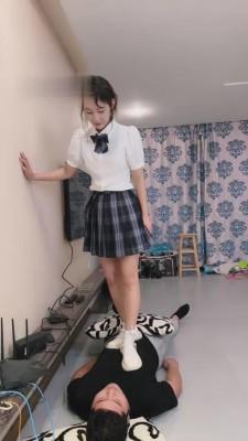 【二宝】jk高跟女孩首调羞辱 bf15320