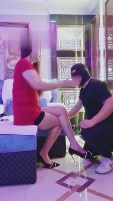 【素人】沐足店开发技师做S bf15384