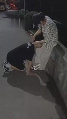 【上海户外gogo】白领深夜户外遛狗 bf15369