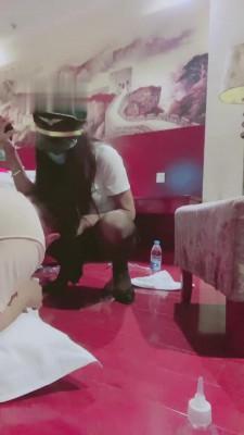 【菲爷女王】御姐现场开发素人【下】 bf15277