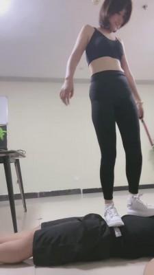 【孤野】护士姐姐打探亲人员 bf15257