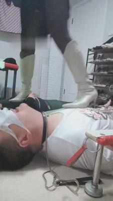 【乐爷】女老板圈养3只畜生 bf15261