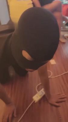 【楠熙】姐妹花羞辱老奴 bf15100