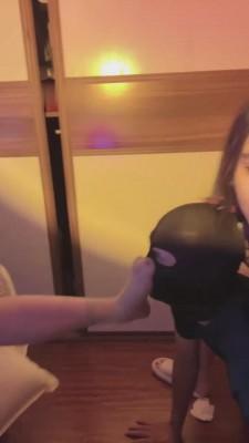 【楠熙】姐妹花羞辱老奴 bf15100