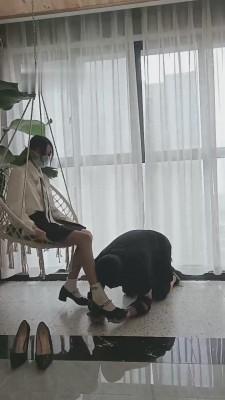 【欣主人】洛丽塔皮靴白袜羞辱 bf15056